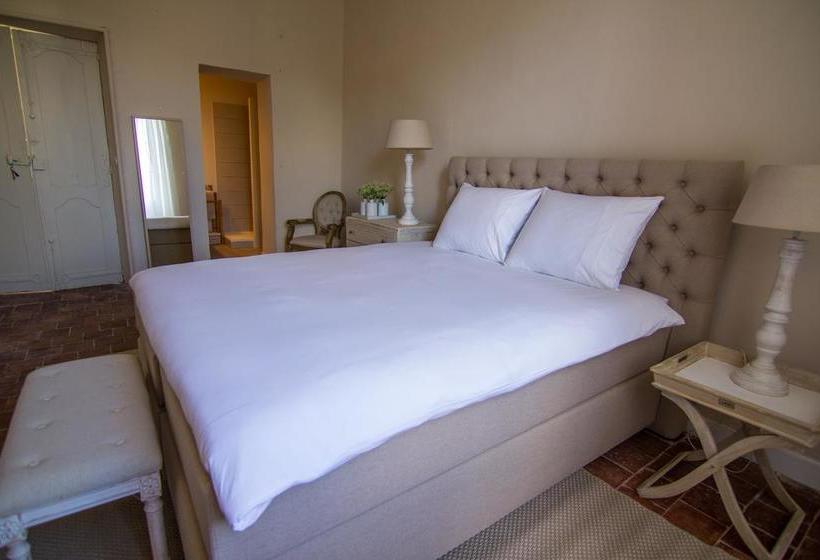 민박 Chambres D'hôtes Les Trois Comtes