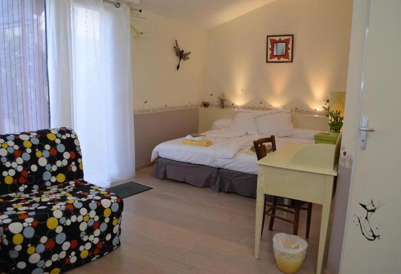 Aamiaismajoitus (B&B) Couette Et Cafe Creme