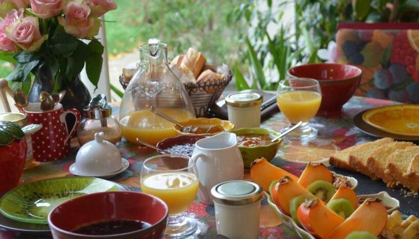 Aamiaismajoitus (B&B) Couette Et Cafe Creme