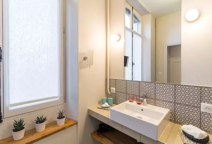 Aamiaismajoitus (B&B) L Autre Rives