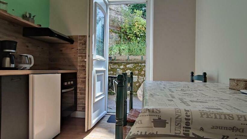 Bed and Breakfast Le Sas De Fanny