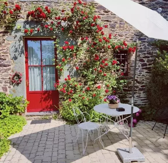 ベッドアンドブレックファースト Manoir Le Courtillon