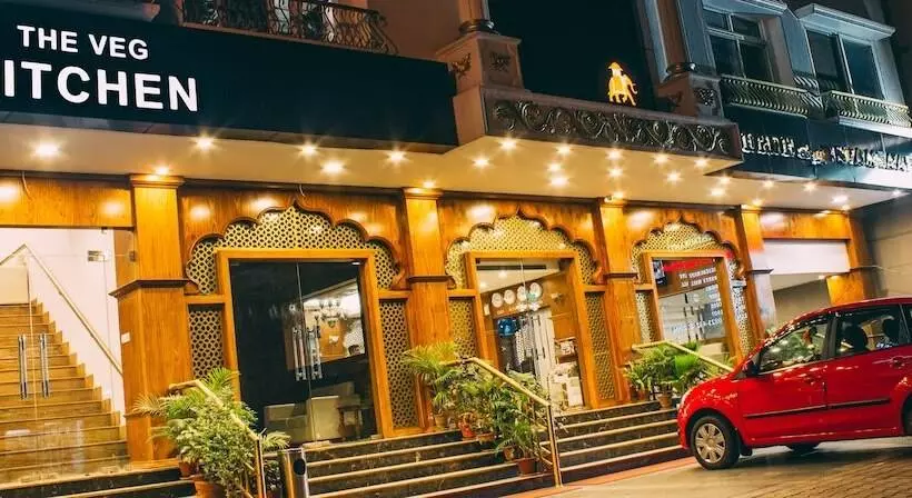 Hotel Ambaari