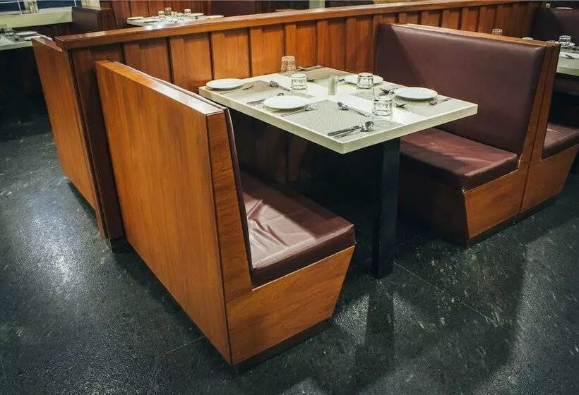 Hotel Ambaari