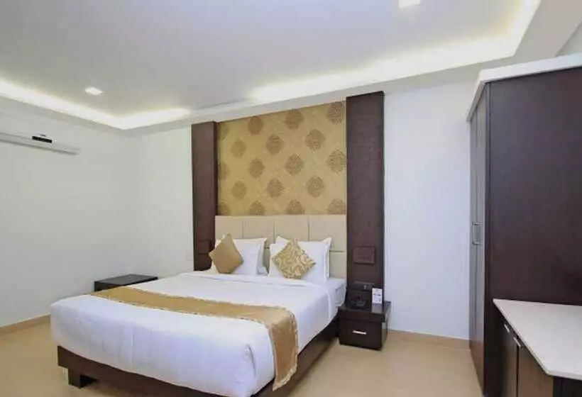 Hotel Ambaari