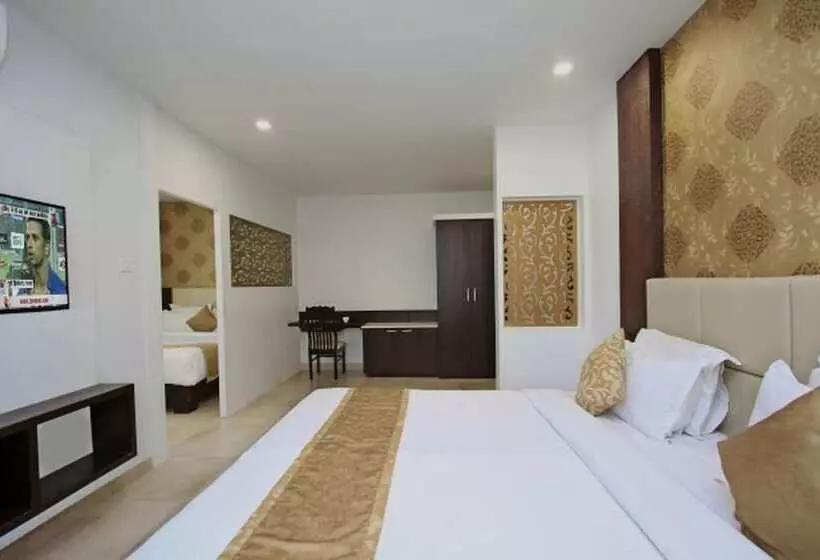 Hotel Ambaari