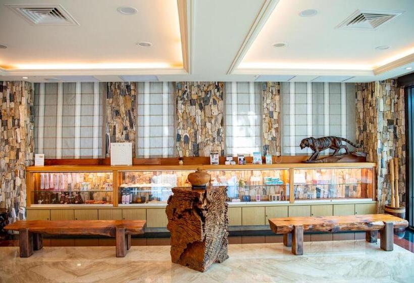 هتل Classic Shvatan