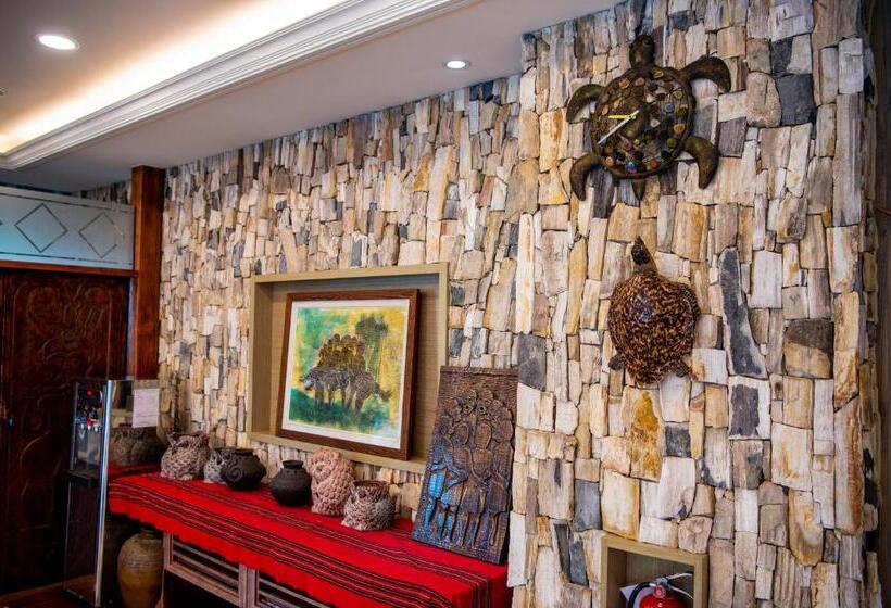 هتل Classic Shvatan