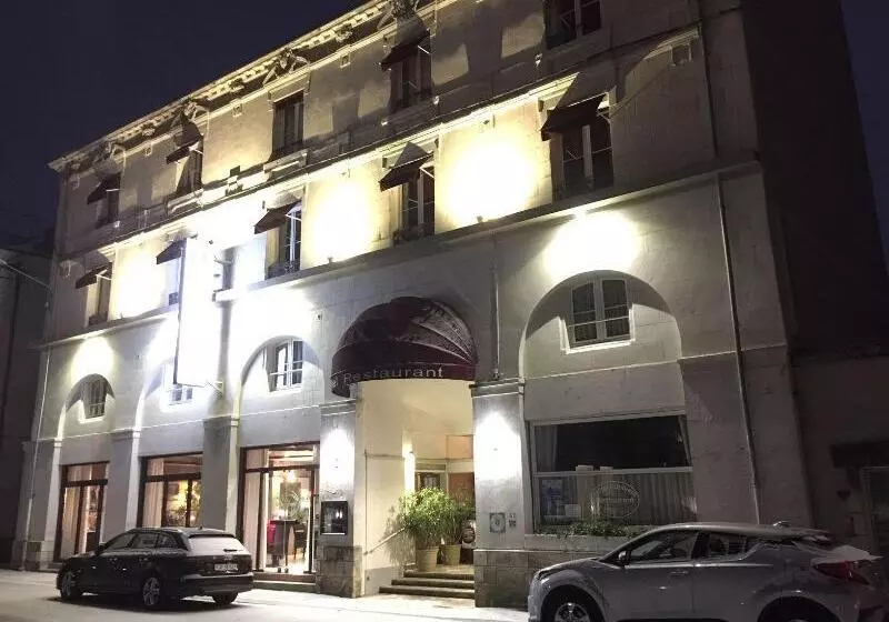 Hotelli Hôtel L Univers