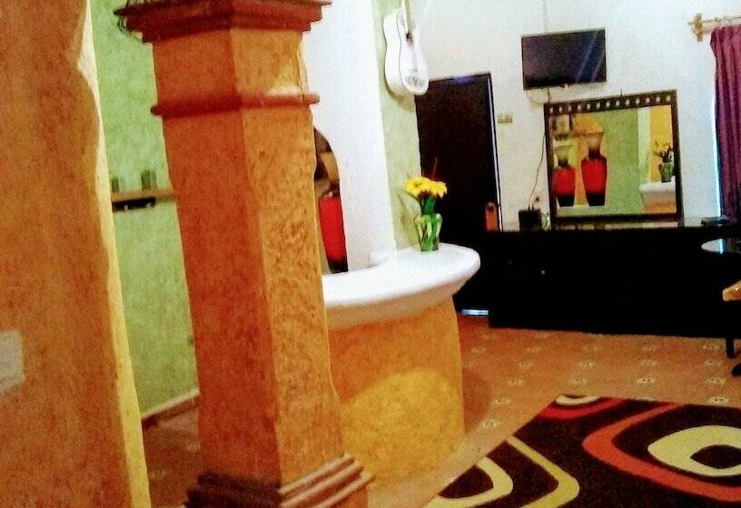 فندق La Escondida