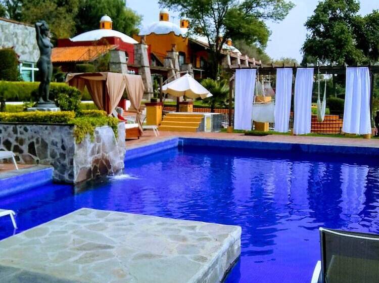 فندق La Escondida