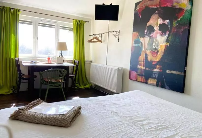 ホテル Liegen;schaft Guesthouse