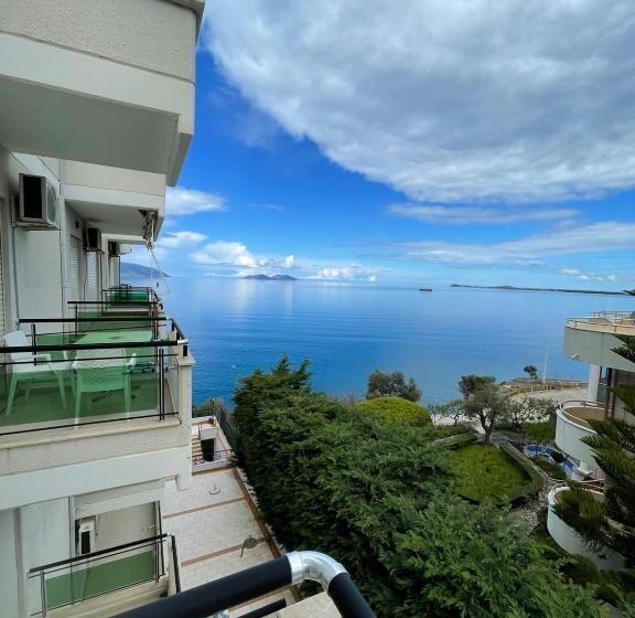 호텔 The Blue Horizon