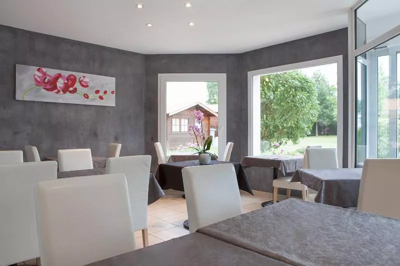 ホテル The Originals City, Hôtel La Closerie, Nantes Nord