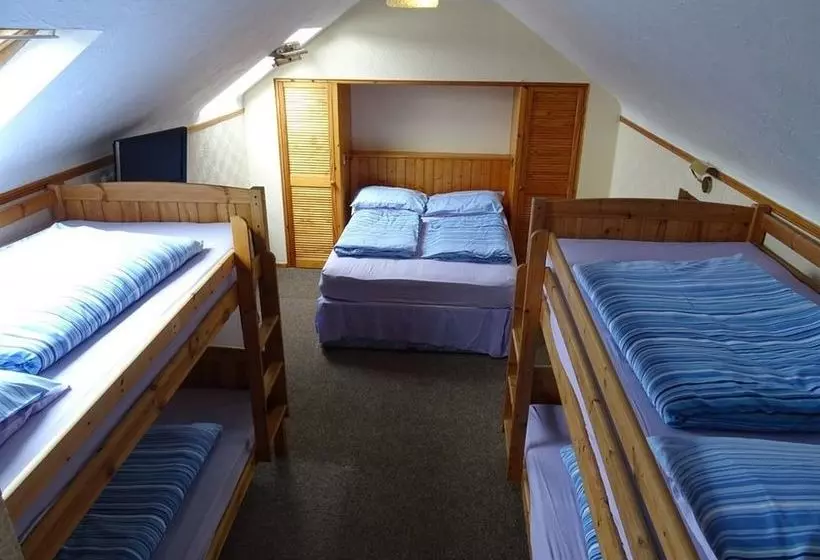 Retkeilymaja Abreakaway Lodge