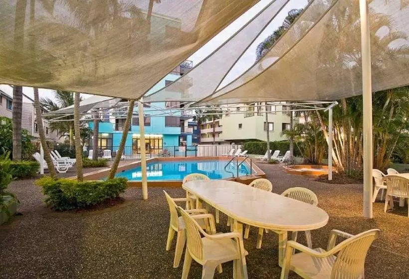 Aqualine Apartments