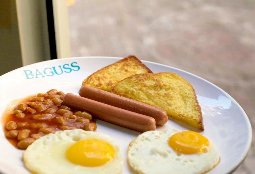 Baguss Hotel And Serviced Apartment
