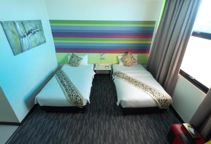 Baguss Hotel And Serviced Apartment