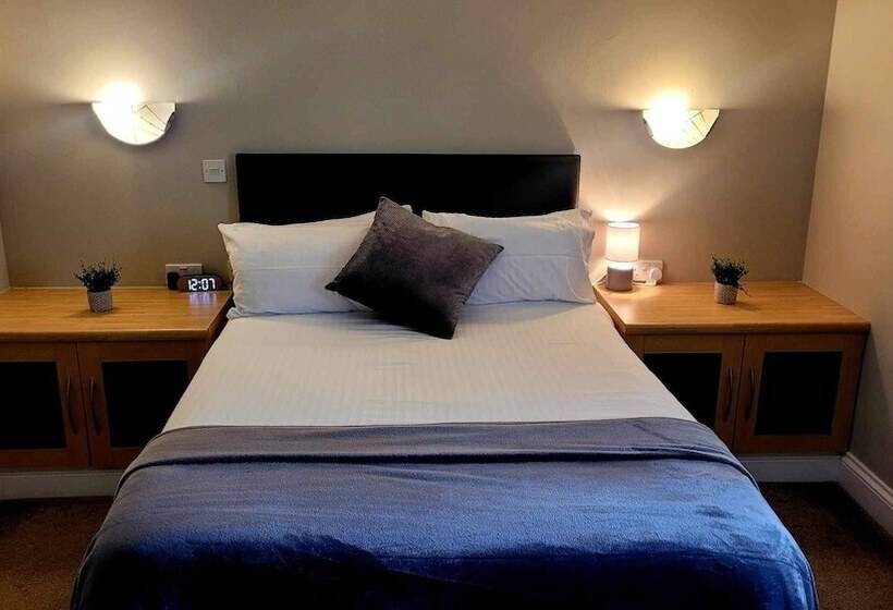 مبيت وإفطار Church Farm Guest House