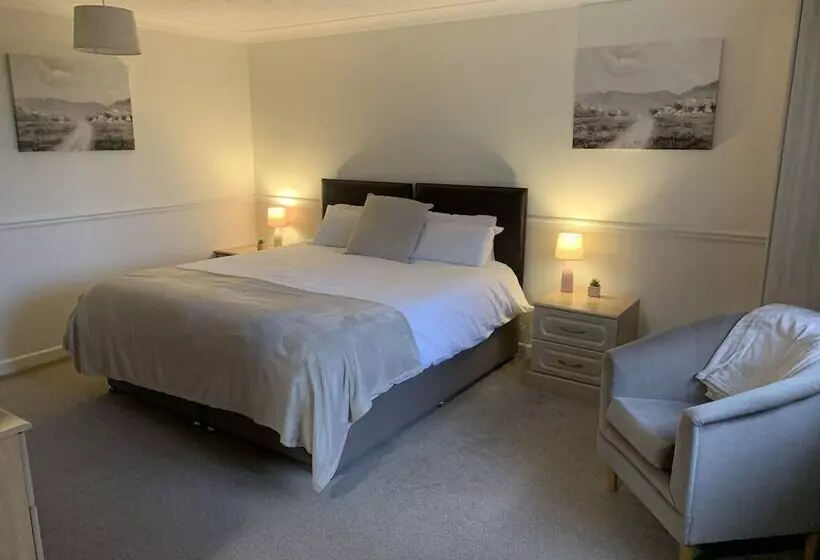 Aamiaismajoitus (B&B) Church Farm Guest House