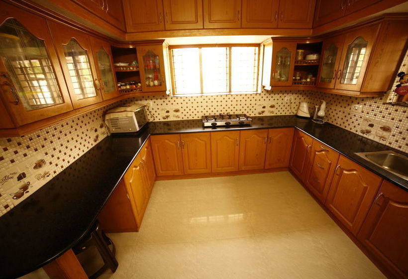 住宿加早餐  Cochin Cove Homestay