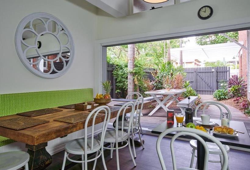 Bed and Breakfast Edward Lodge New Fam