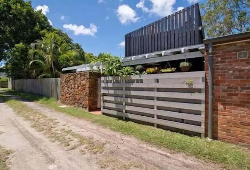 Buhwi Bira Byron Bay Studio   Central