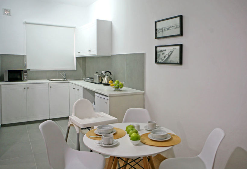 Corina Suites & Apartments