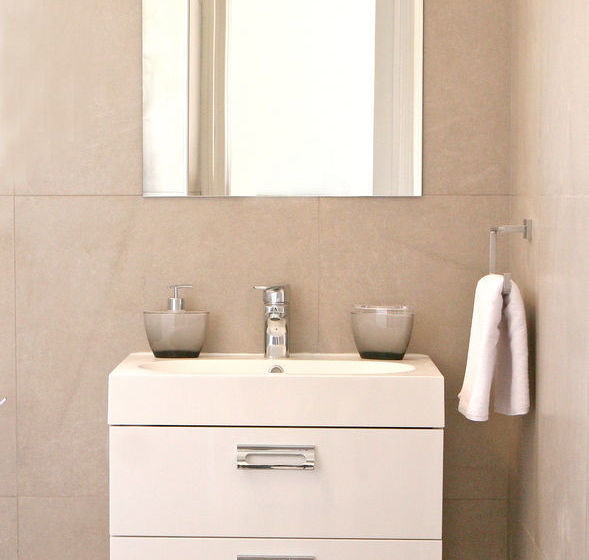 Corina Suites & Apartments