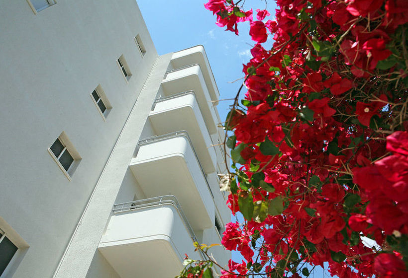 Corina Suites & Apartments