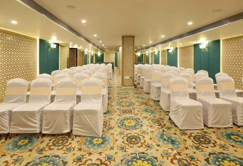 Hotelli Comfort Inn Sapphire