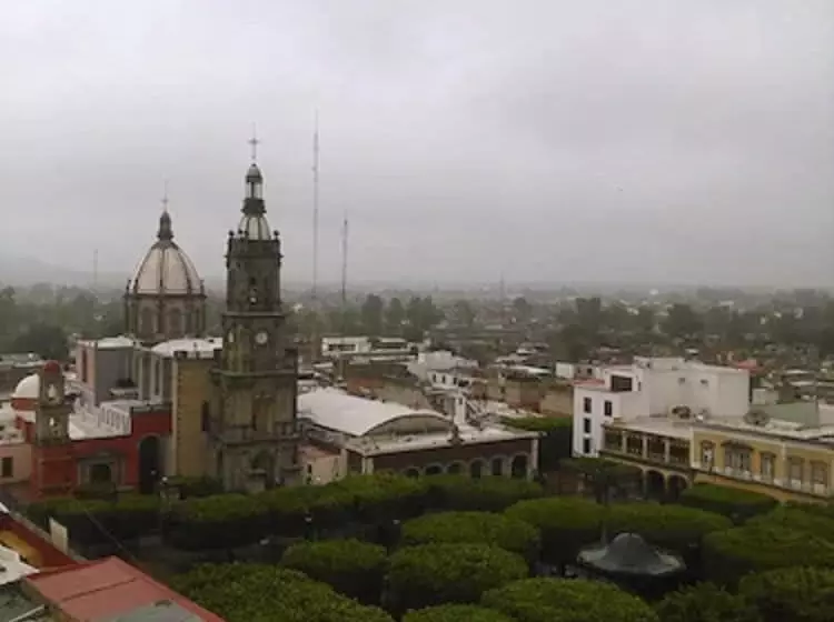 ホテル El Monte