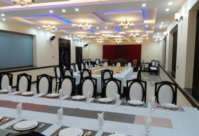 هتل Executive Lodges