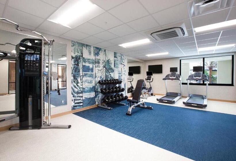 فندق Fairfield Inn & Suites By Marriott Clearwater Beach