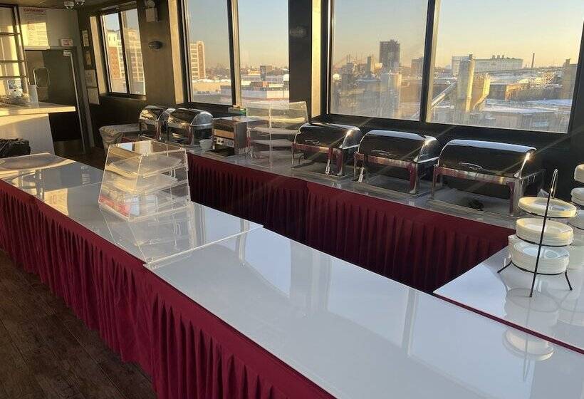 Hotel Feather Factory