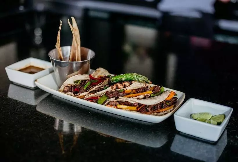 ホテル Hilton Garden Inn Silao Aeropuerto Bajio