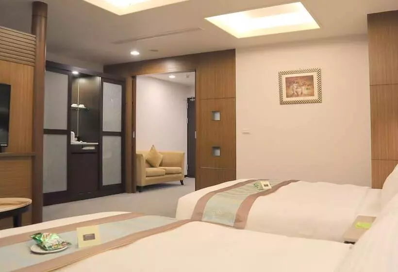 هتل Ho Fong Business Stay