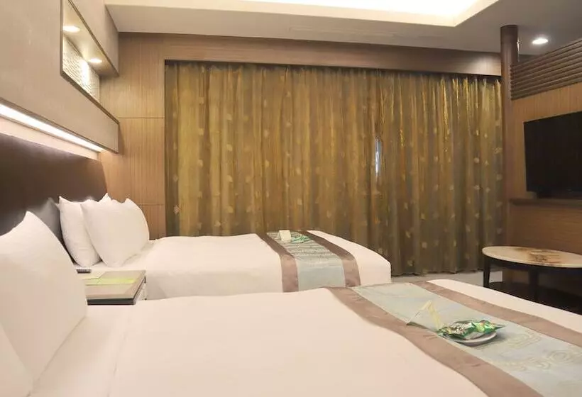 هتل Ho Fong Business Stay