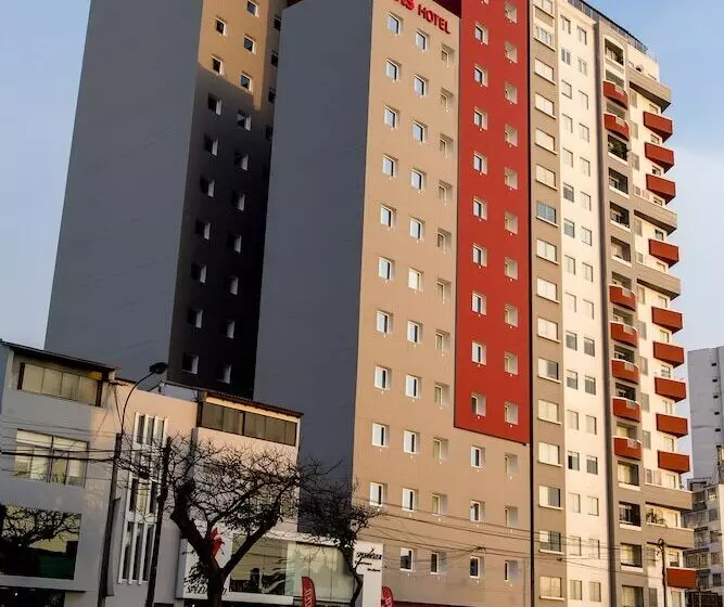 Hotelli Ibis Lima Reducto Miraflores