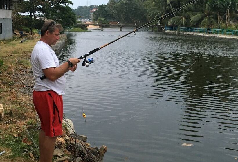 酒店 Lagoon Boutique