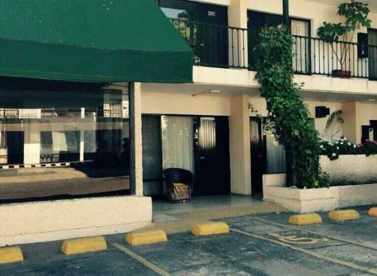 Отель Nuevo Vallarta