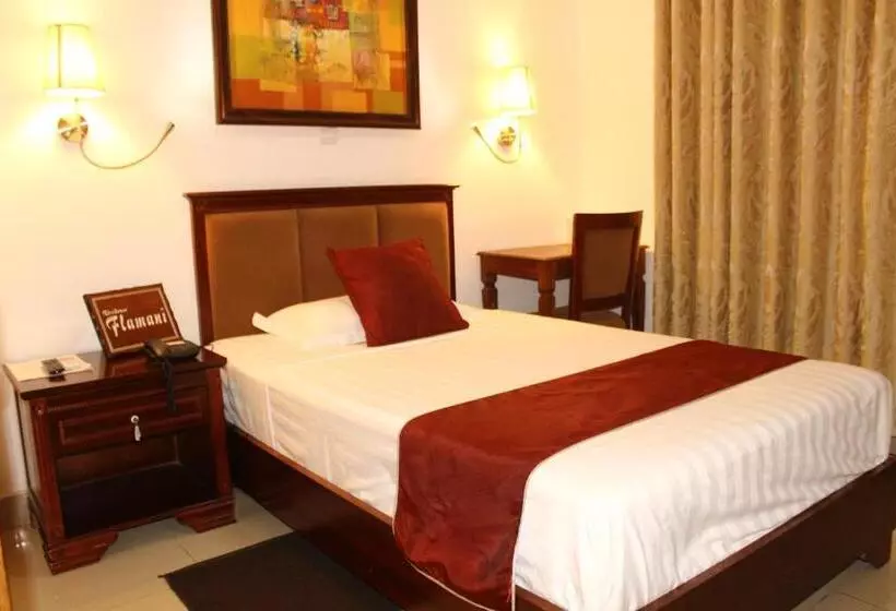 هتل Residence Flamani