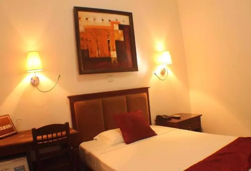 هتل Residence Flamani