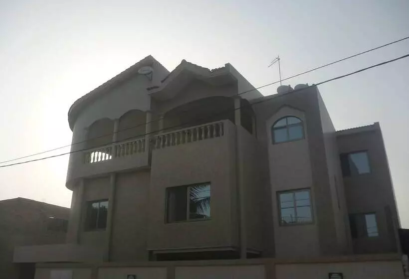 هتل Residence Flamani