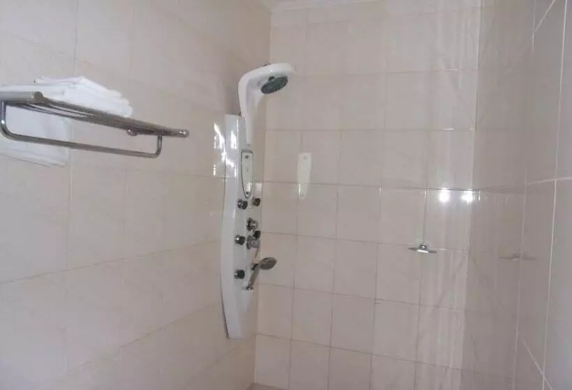 هتل Residence Flamani