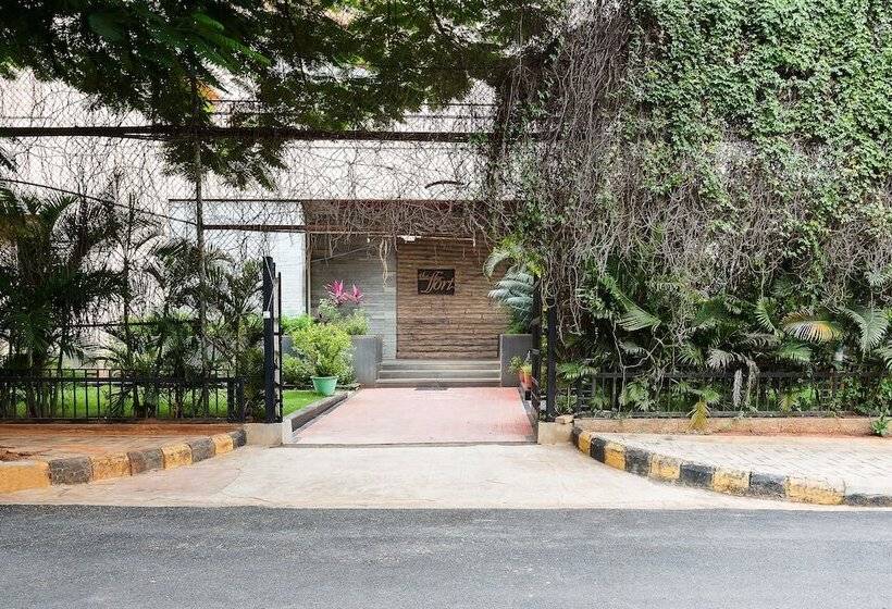 Hotel Treebo Fort Club