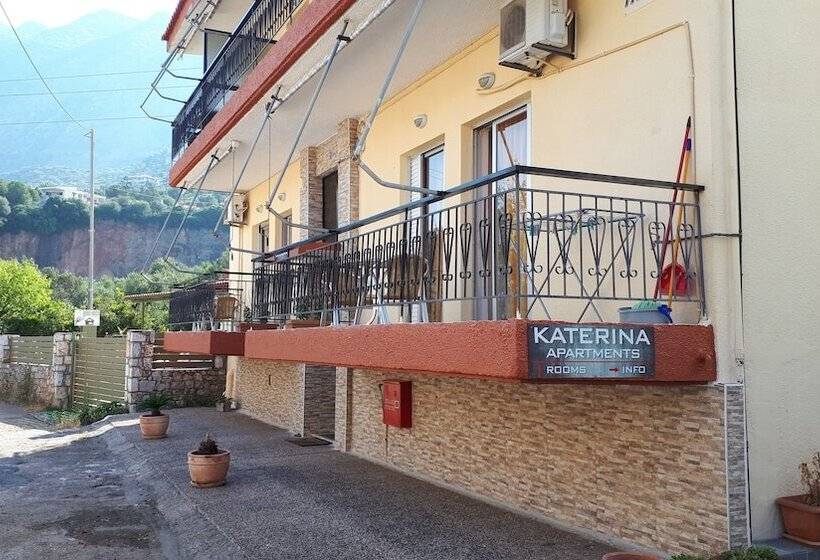 Katerina Apartments