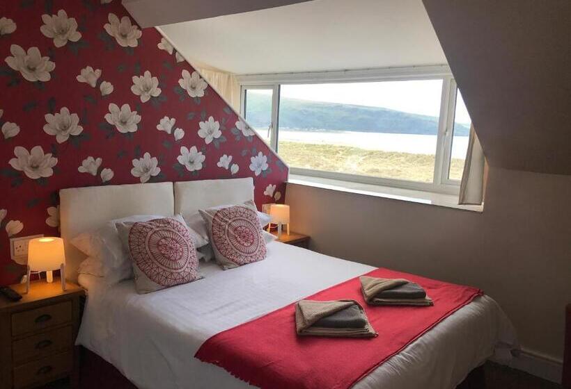 펜션 Crystal House