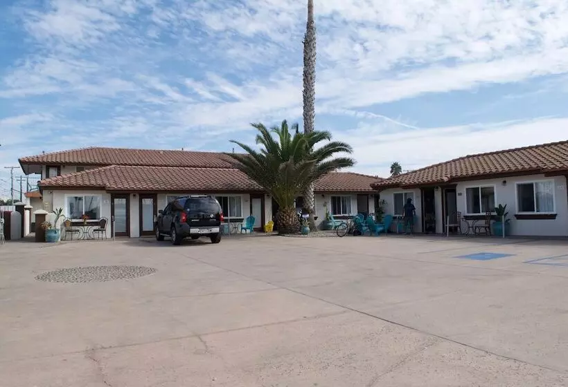 Sand Castle Inn