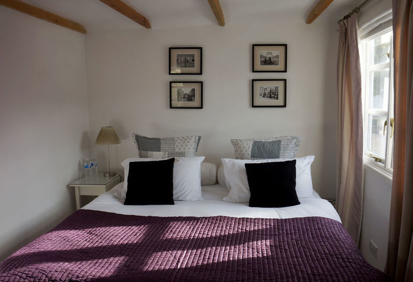 The Barn & Pheasant Cottage